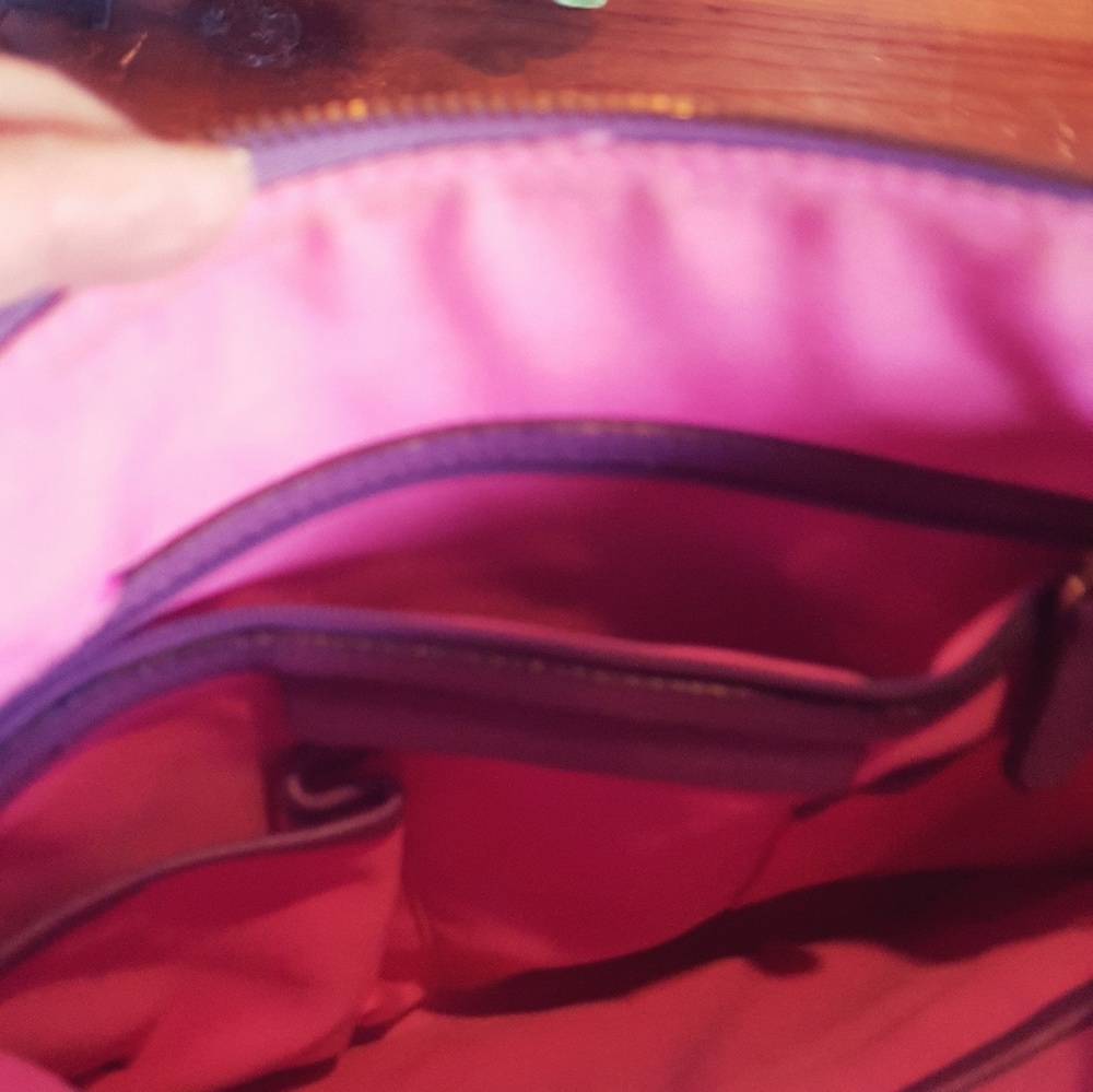 Handbag - Picture 7 of 7
